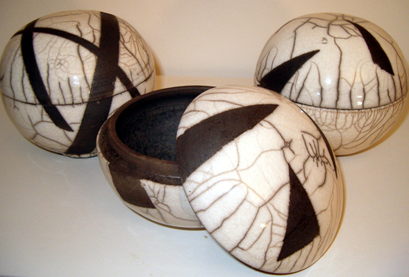 Sculpture, céramiste, céramique, poterie, terre, grès, porcelaine, Raku, Royan, Saint Augustin, Charente Maritime